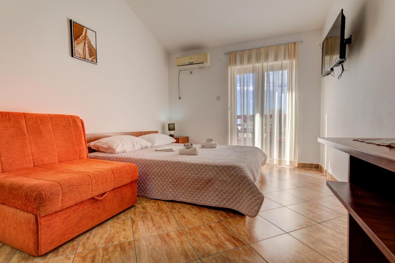Villa Savovic Petrovac Екстер'єр фото