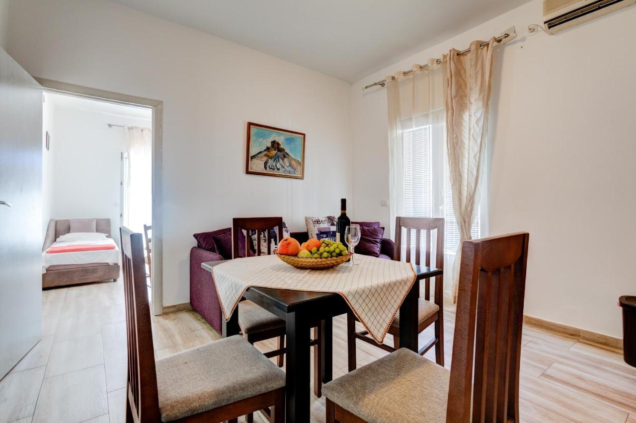 Villa Savovic Petrovac Екстер'єр фото