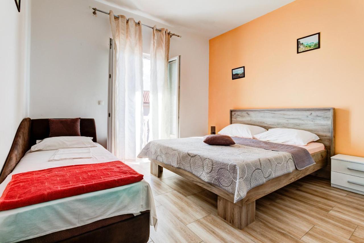 Villa Savovic Petrovac Екстер'єр фото