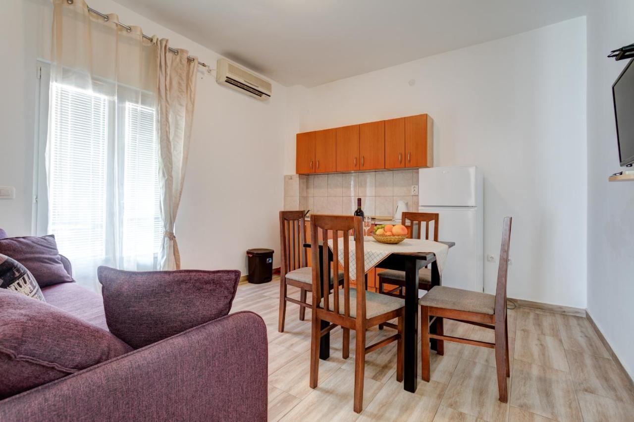 Villa Savovic Petrovac Екстер'єр фото