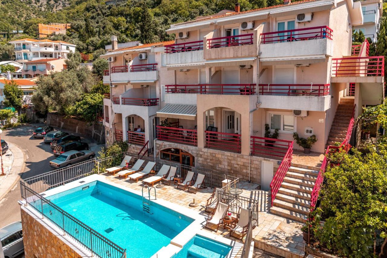 Villa Savovic Petrovac Екстер'єр фото