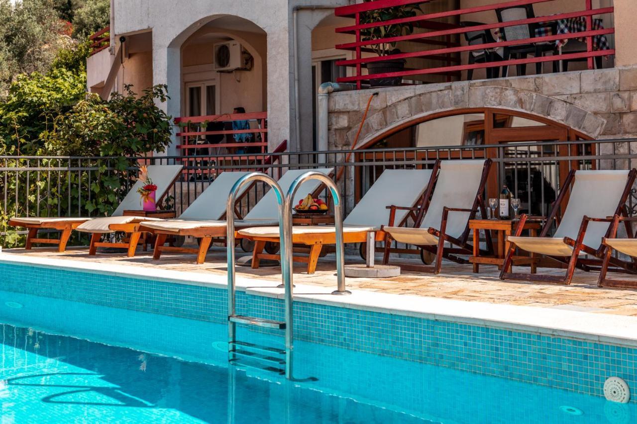 Villa Savovic Petrovac Екстер'єр фото
