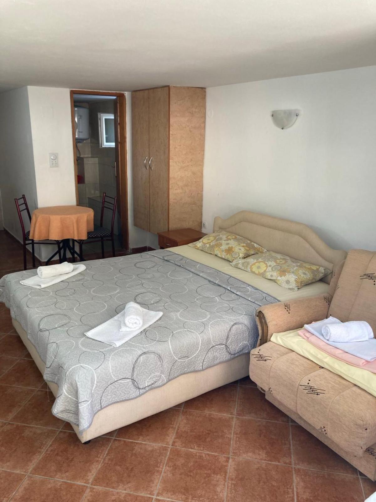 Villa Savovic Petrovac Екстер'єр фото