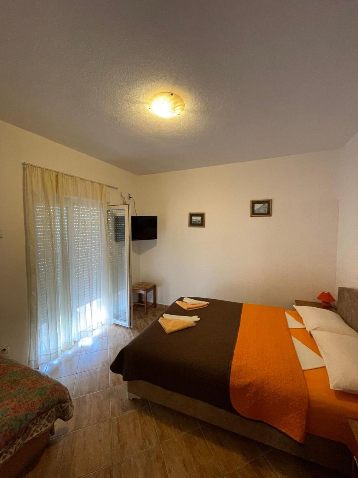 Villa Savovic Petrovac Екстер'єр фото