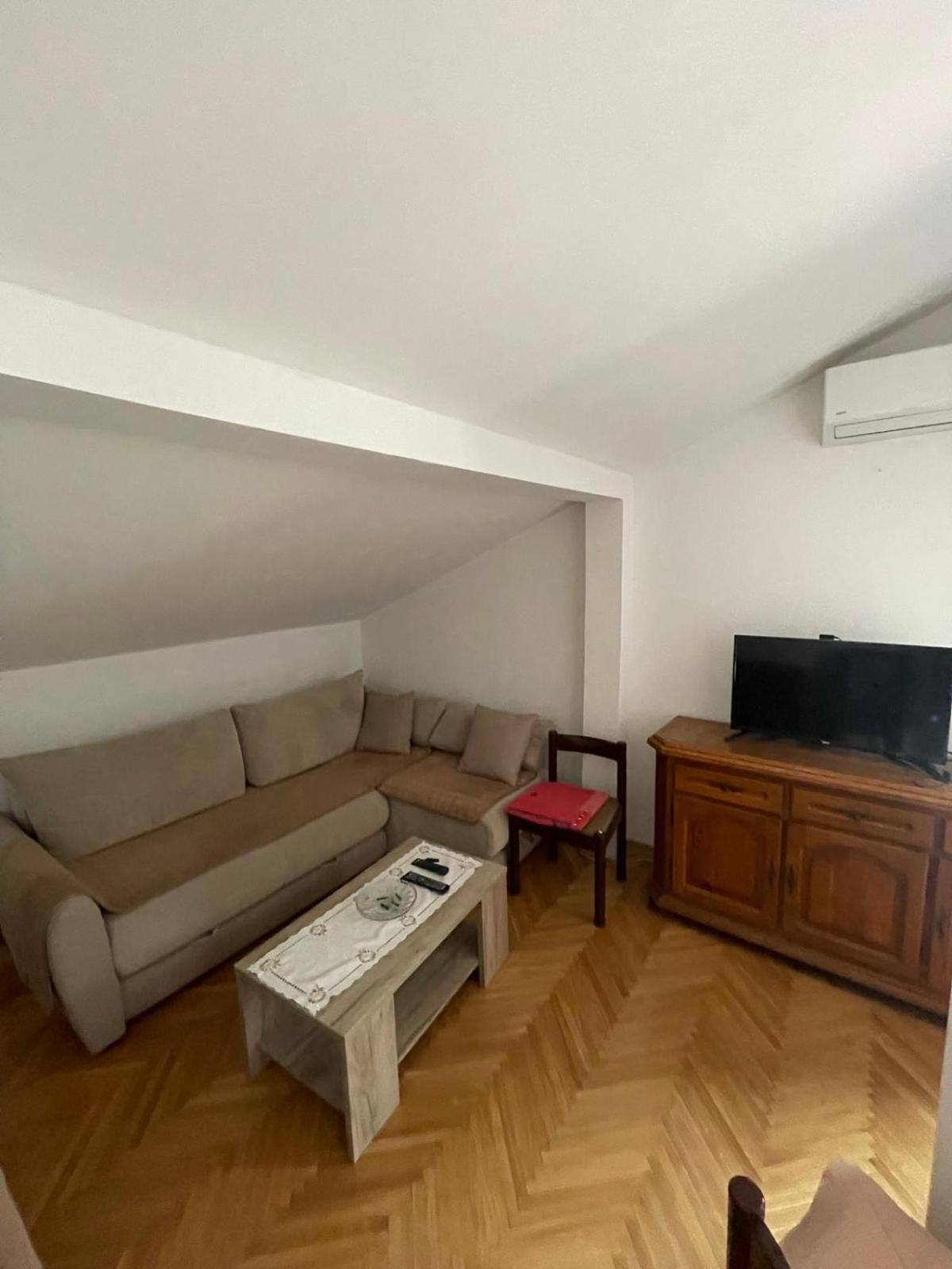 Villa Savovic Petrovac Екстер'єр фото
